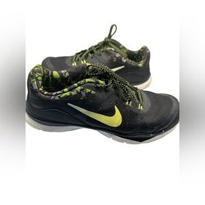 Nike Womens Flex TR 5 749184-011‎ Black Running Shoes Sneakers Size 7.5